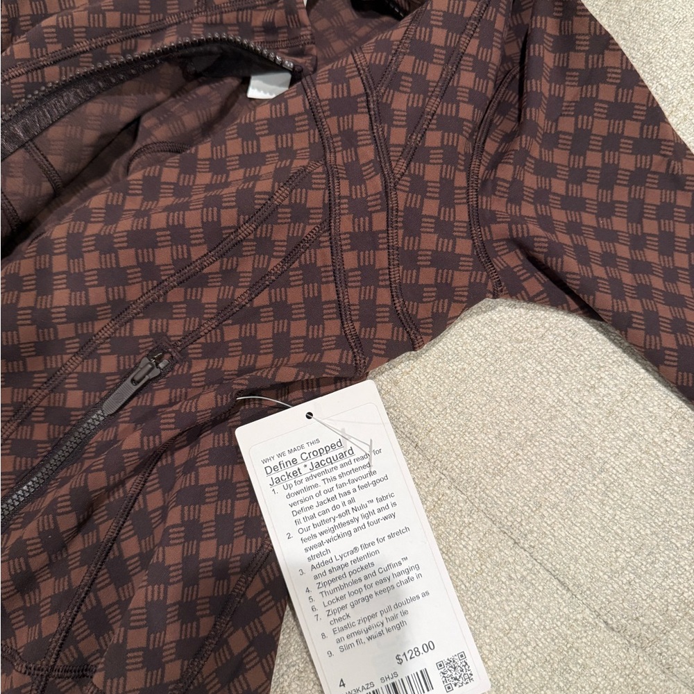 Lululemon Jacquard Java Heart Cropped Jacket Size… - image 5